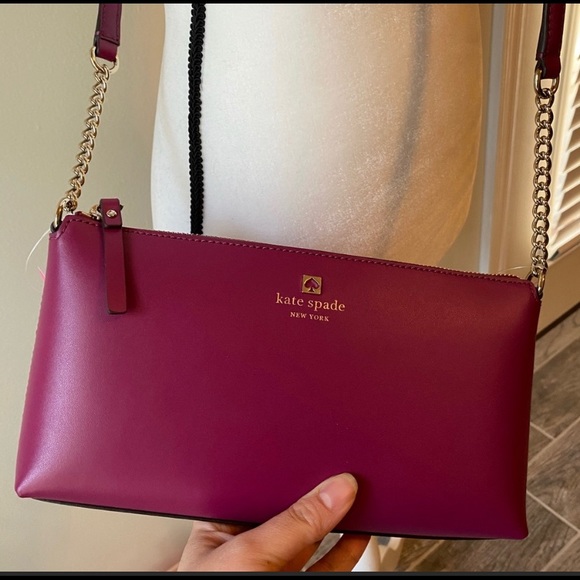 Kate spade ♠️ leather crossbody - Picture 2 of 7